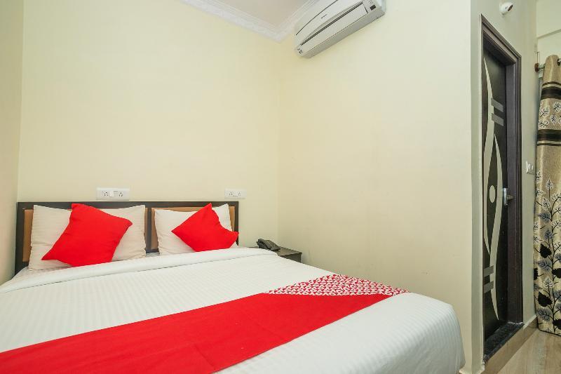 Hotel O Ganakkal Near Bgs Hospital Junction Formerly Omkar Inn. Bangalore Eksteriør bilde